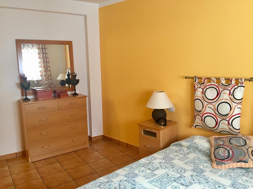 Апартаменты Apartamento Claudina Пуэрто-де-Моган Экстерьер фото