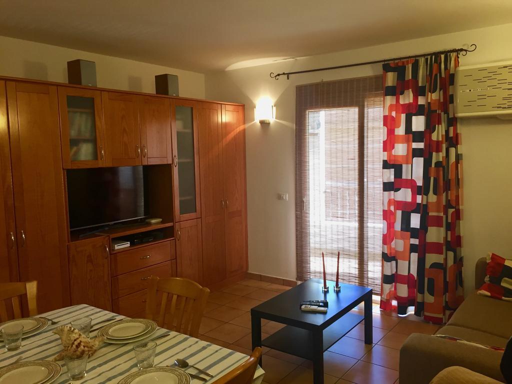 Апартаменты Apartamento Claudina Пуэрто-де-Моган Экстерьер фото