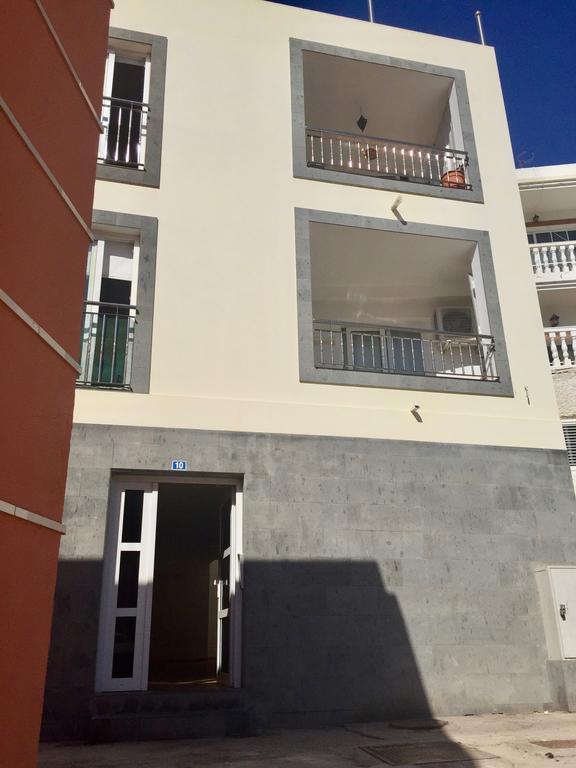 Апартаменты Apartamento Claudina Пуэрто-де-Моган Экстерьер фото